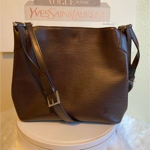 Louis Vuitton Vintage EPI Mandara MM Moka Shoulder Bag